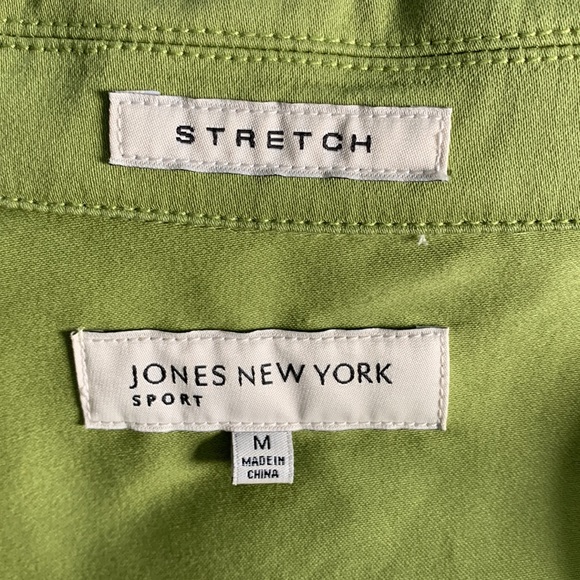 Jones NY Sport Fall Stretch Women’s Size M Button Down Olive Green Jacket - Picture 15 of 16
